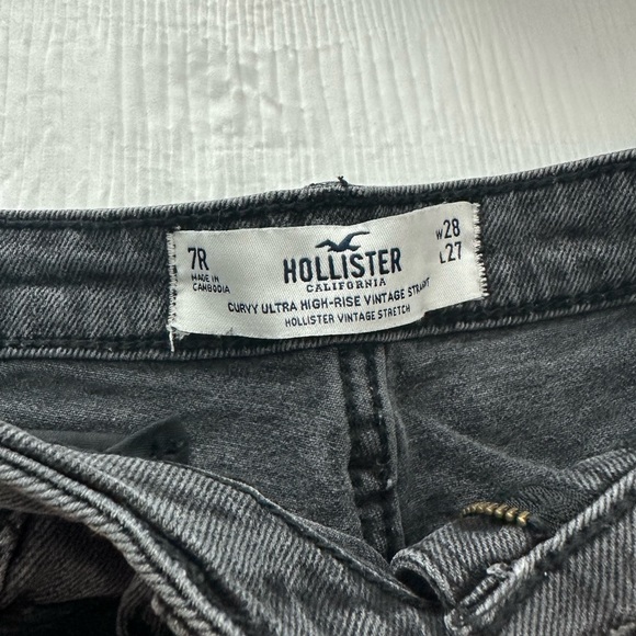 Hollister Ripped Straight Leg Black Jeans - Picture 3 of 3